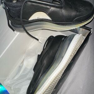 Nike Black and White Women's Sneakers